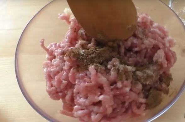 Potato “Sausage” (from Minced Meat and Mashed Potatoes) step 4