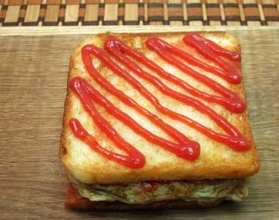 Sandwich With Cabbage and Eggs step 16