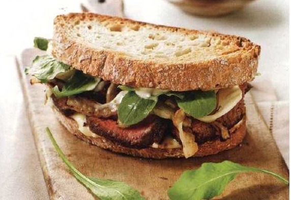 Sandwich with Meat and Fennel
