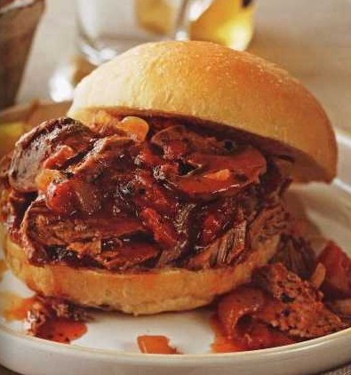 Sandwich with Beef Brisket and Mushrooms