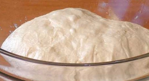 Universal Yeast Dough without Eggs and Milk