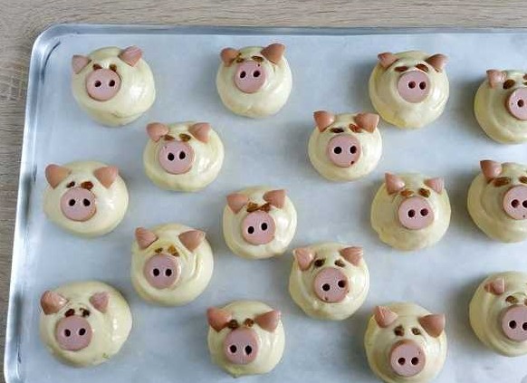 Piglet Buns step 18