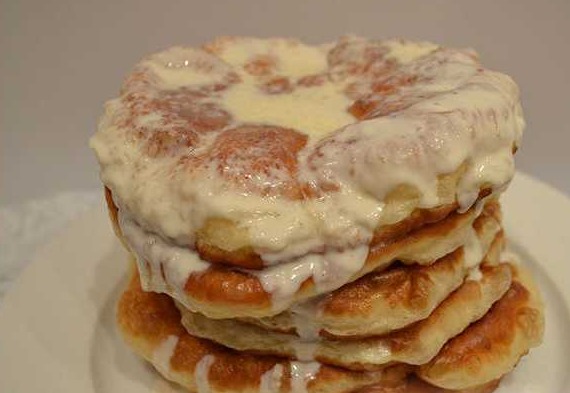 Crumpets with Sour Cream