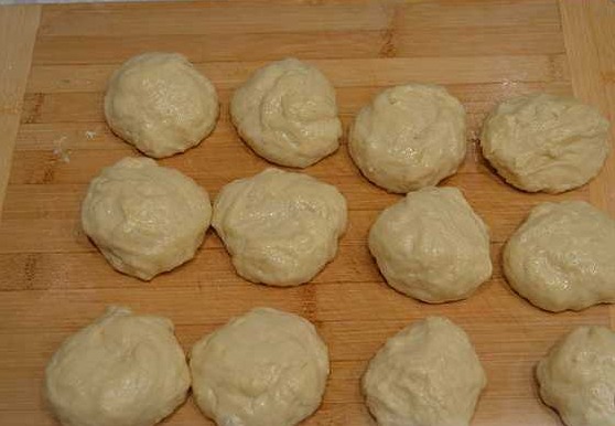 Crumpets with Sour Cream step 3