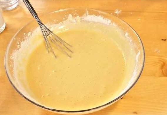 Jellied Kefir Pie with Meatballs step 9