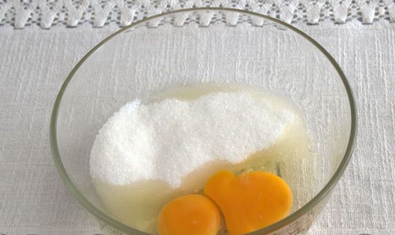 Semolina Casserole with Strawberries (in a Slow Cooker) step 2