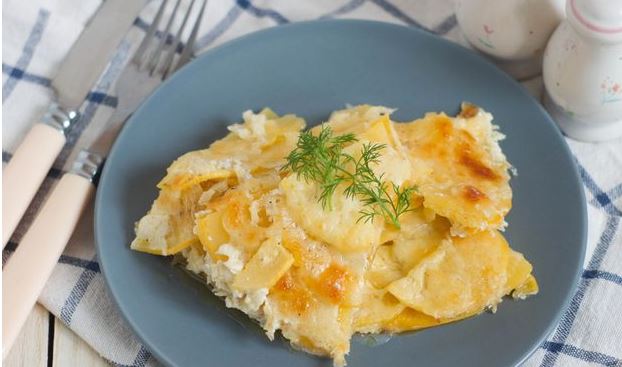 Turnip Casserole with Cheese and Cream