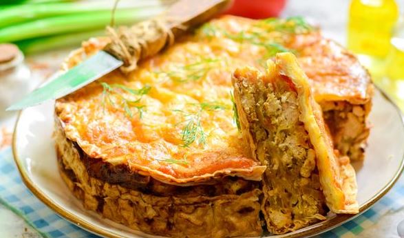 Lavash Pie with Minced Chicken and Cabbage