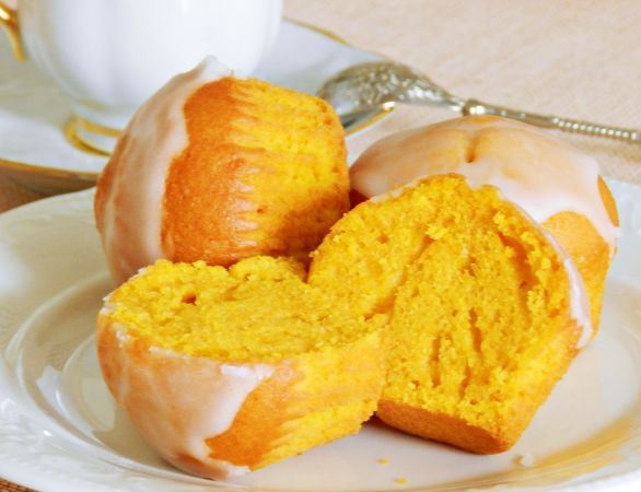 Pumpkin Muffins with Lemon Icing