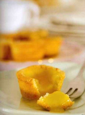 Sand Tartlets with lLemon Cream