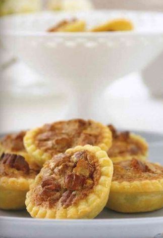 Tartlets with Nut Filling