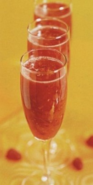 Strawberry-Apricot Cocktail