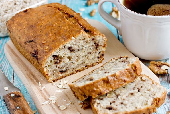 Oatmeal Banana Cake with Nuts, Chocolate and Cinnamon