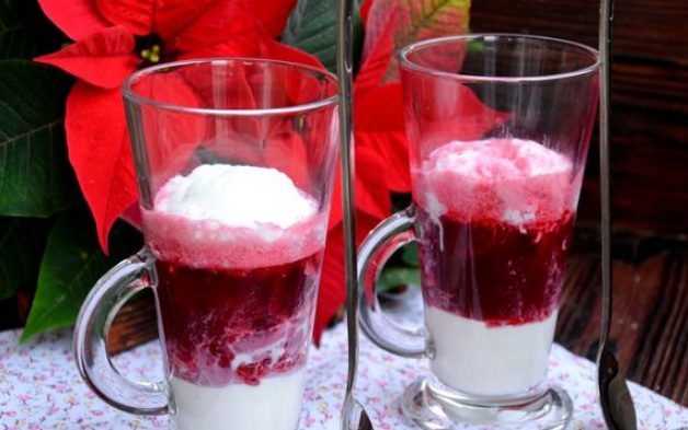 Hibiscus Tea with Milk