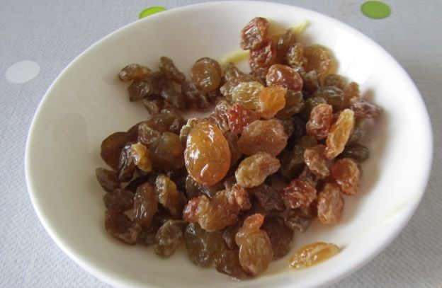 Filo Dough Strudel with Apple and Pear step 1