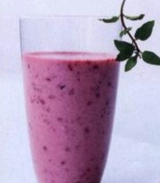 Berry Cocktail for Breakfast