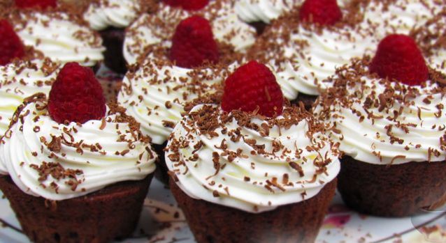 Chocolate Cupcakes with Butter Cream