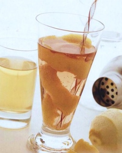 Lemon-Apple Cocktail