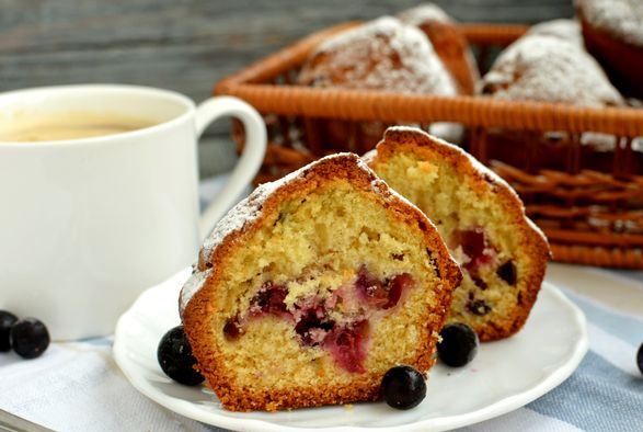 Milk Muffins with Berries