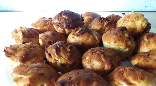 Apple Muffins