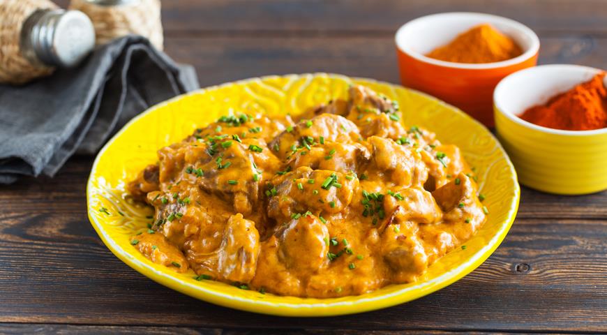 Veal paprikash  