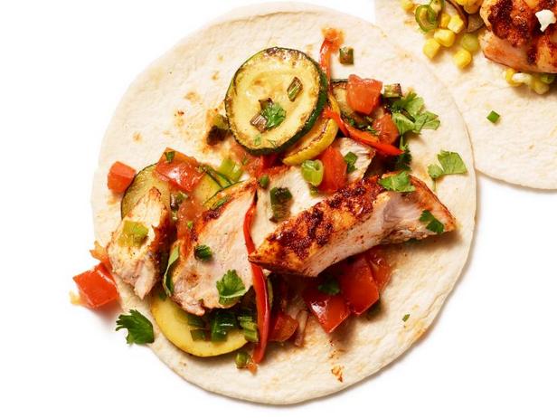 Fajitas with Chicken and Zucchini