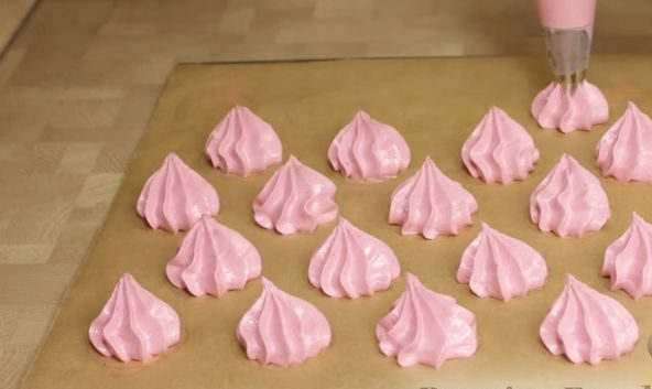 Homemade Black Currant Marshmallow with Glucose Syrup step 9