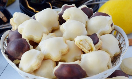Cookies “Lemon Pockets” with Almond Filling