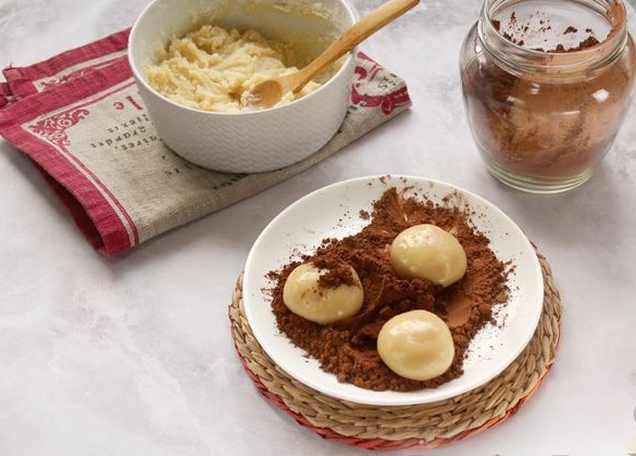 Homemade Milk Powder Sweets step 10