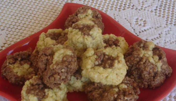 Flourless Almond Cookies