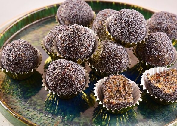 Dried Fruit Sweets with Nuts and Poppy Seeds