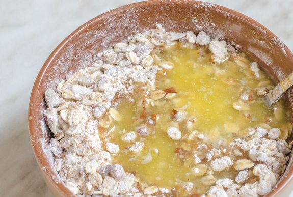 Oatmeal Muffins with Nuts and Cinnamon step 5