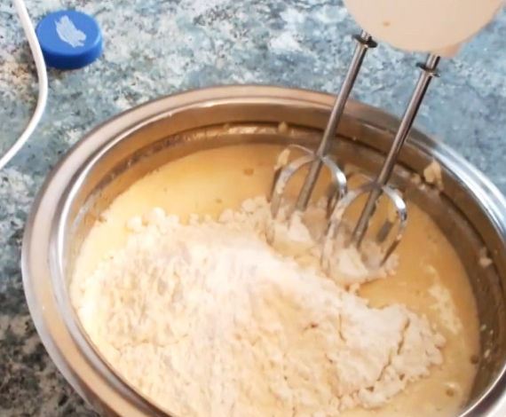 Cupcakes with Cream step 5