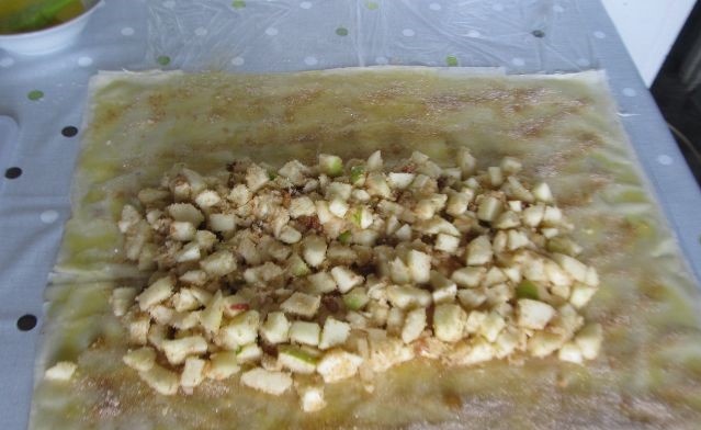 Filo Dough Strudel with Apple and Pear step 8