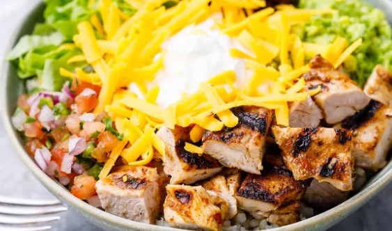 Chipotle Chicken Burrito Bowl