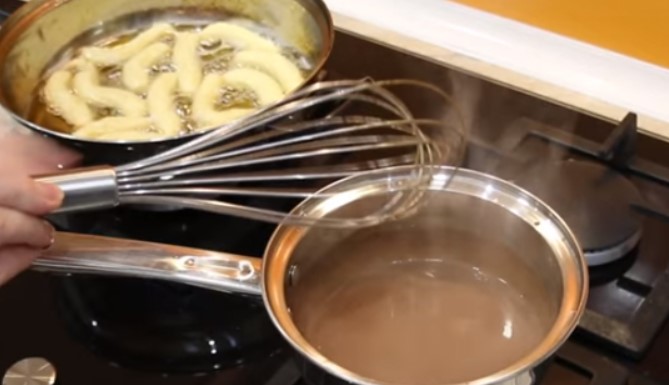 Churro Recipe Easy (with Chocolate) step 10