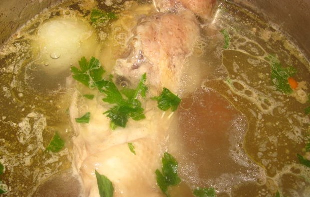 Green Borscht with Chicken step 1