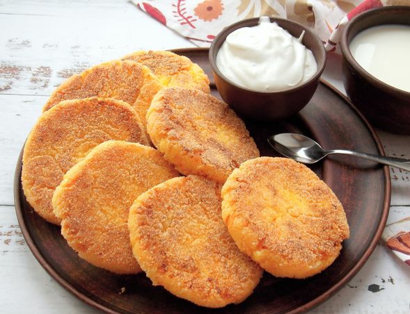 Curd-Carrot Cheese Pancakes without Flour