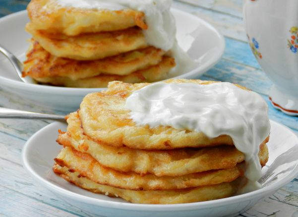 Pancakes from Cottage Cheese and Noodles