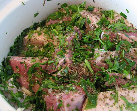 Pork Barbecue Marinated with Garlic step 1