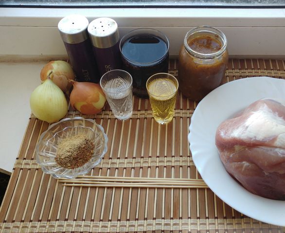 Pork Kebab in a Frying Pan step 1