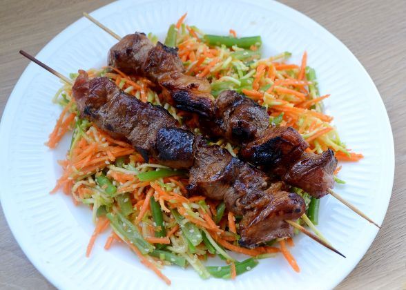 Pork in Teriyaki Sauce with Vegetable Salad