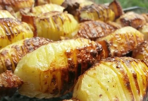 Potatoes with Bacon (on the Grill)