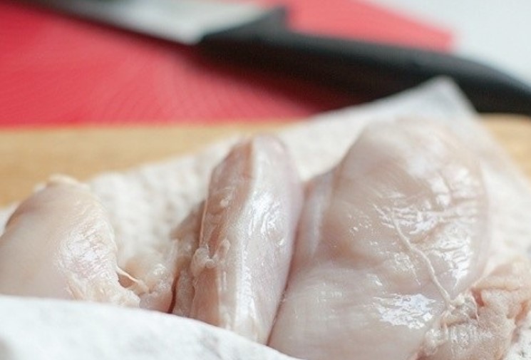 Chicken and Cream Carbonara step 1