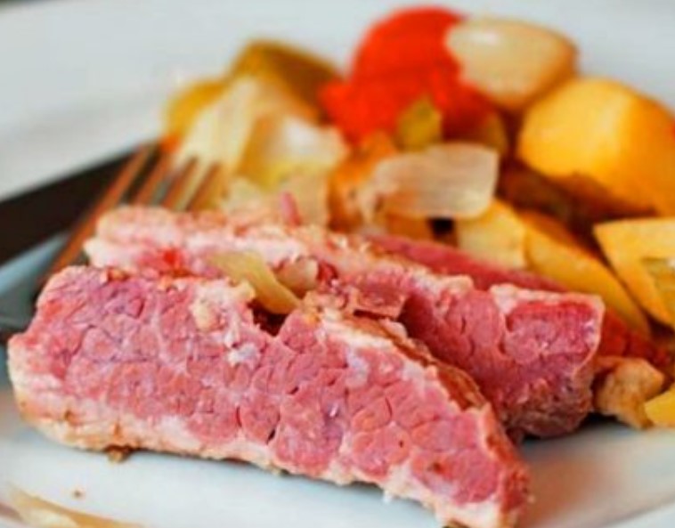 Corned Beef with Potatoes