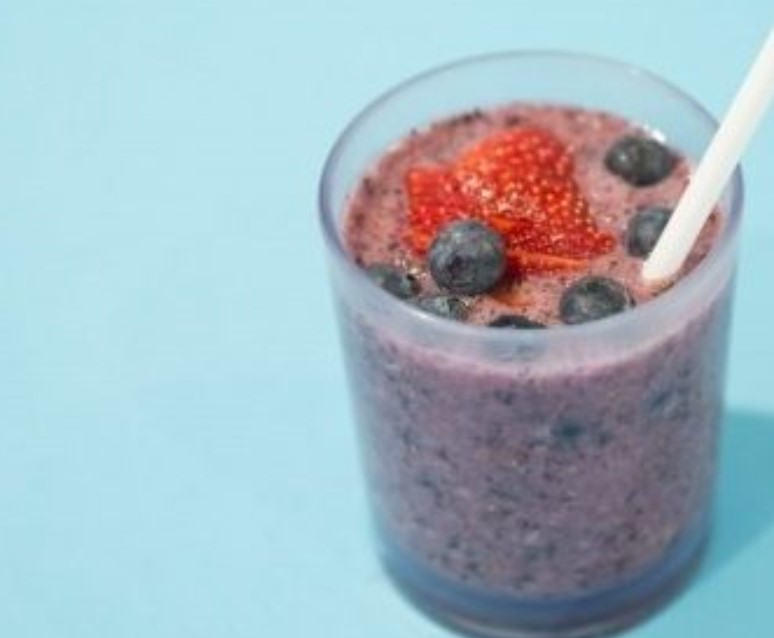Blueberry Smoothie with Banana and Coconut Milk