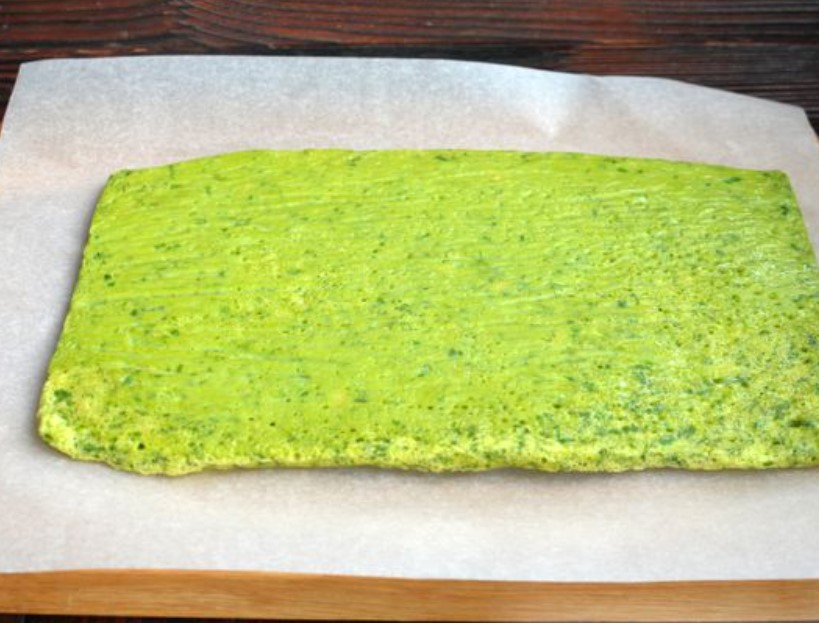 Spinach Roll with Salmon and Cream Cheese step 10