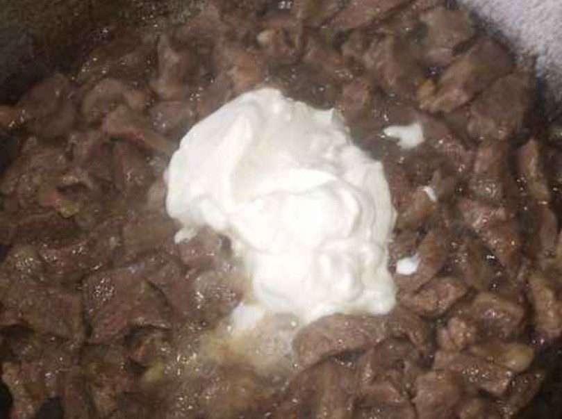 Beef Stroganoff with Mayonnaise step 4