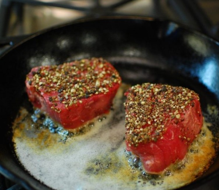 Filet Mignon in a Pan step 5