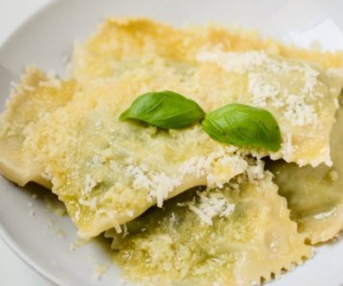 Ravioli with Spinach and Ricotta